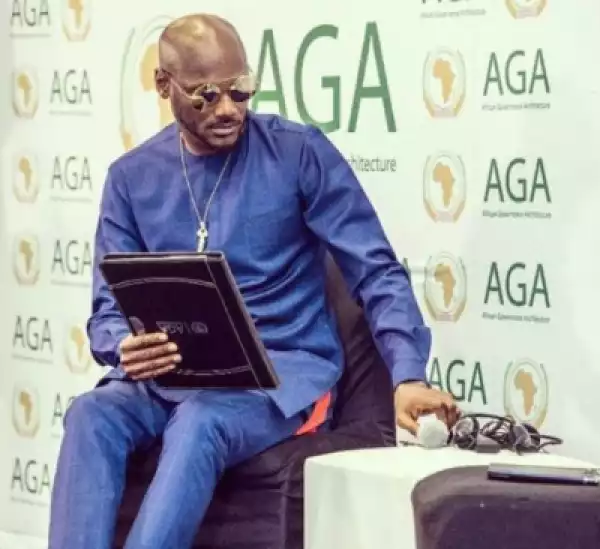 2Baba Breaks Down As His Wife And Baby Mama End Their Age-long Rift
